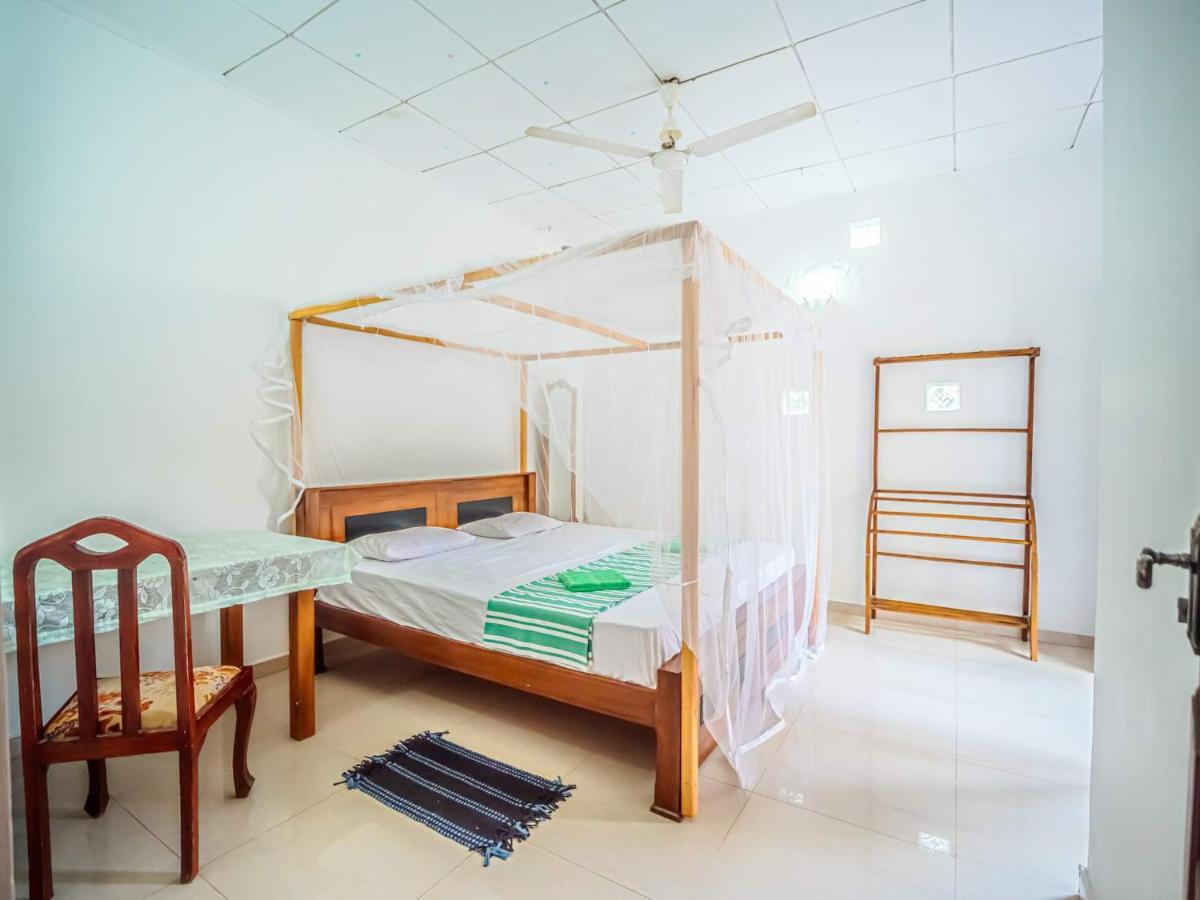 Surfing Guest House Matara Exterior foto