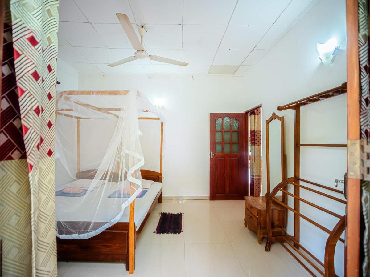 Surfing Guest House Matara Exterior foto